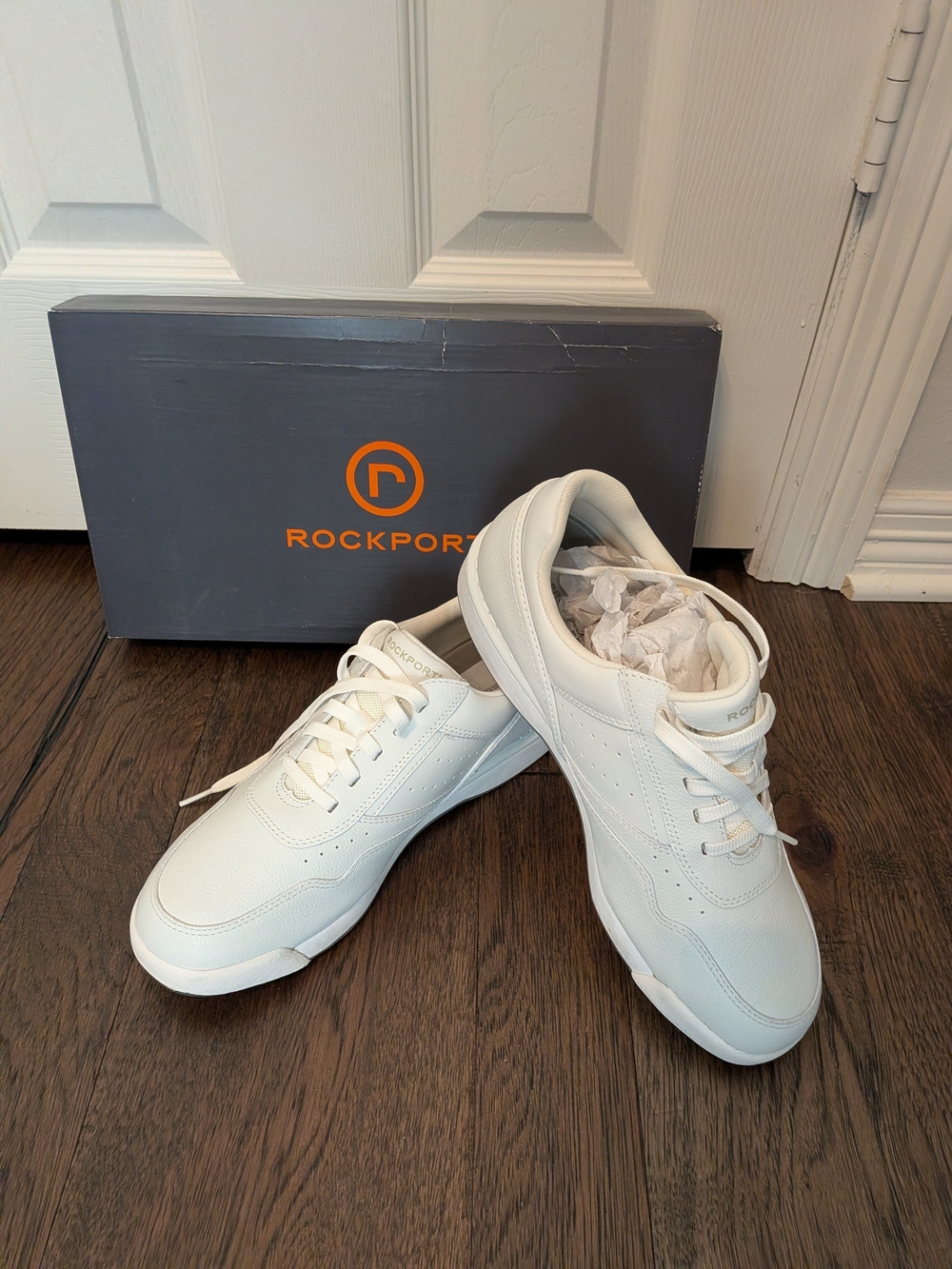 NEW Rockport Prowalker shoes, size 10.5